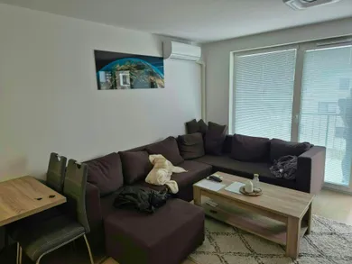 Na prenájom 2-izbový byt, 53 m², Bratislava-Rača, Dopravná
