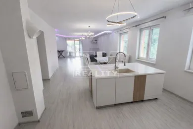 Na predaj dom, 140 m², Prešov