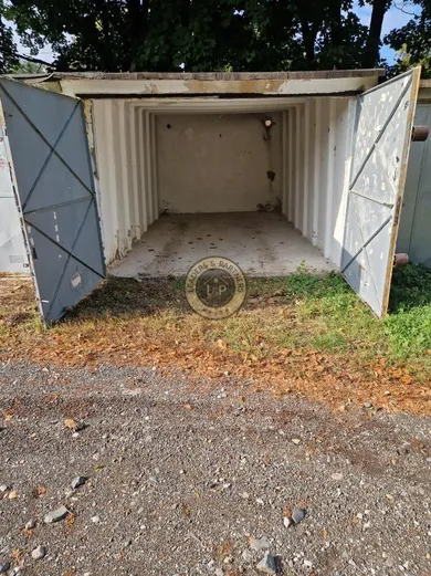 Obiekty na sprzedaż, Trnava · €12 500
