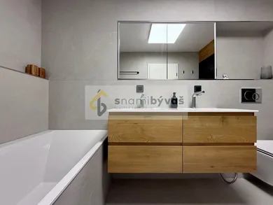 Na predaj 4-izbový byt, 111 m², Košice-Vyšné Opátske, Cédrová