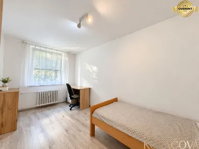 Na predaj 3-izbový byt, 54 m², Trenčín, Považská