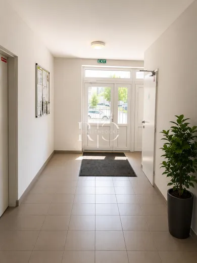 Na predaj 2-izbový byt, 56 m², Trenčín, Armádna