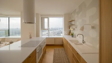 Na prenájom byt v Bratislava-Staré Mesto · €1 600 · Novostavba