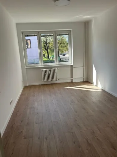 Na predaj 4-izbový byt, 81 m², Bratislava-Ružinov, Drieňová