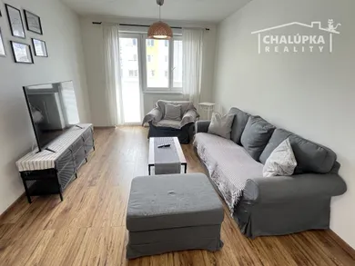 Na prenájom 2-izbový byt, 54 m², Soblahov