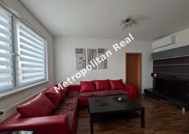 Na predaj 4-izbový byt, 88 m², Bratislava-Petržalka, Wolkrova