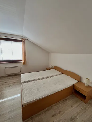 Na prenájom 1-izbový byt, 27 m², Zlaté Moravce, Hviezdoslavova
