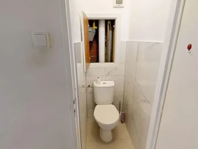 Na prenájom 2-izbový byt, 60 m², Pezinok, 1. mája