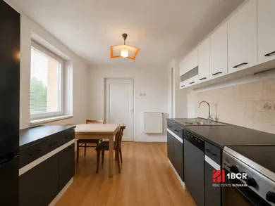 Na predaj 3-izbový dom, 90 m², Kúty, Hurbanova