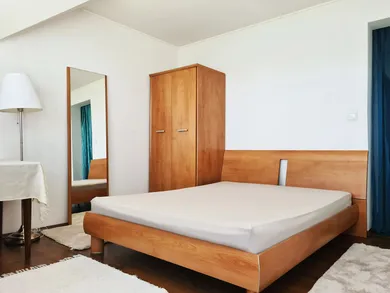Na predaj 5-izbový dom, 165 m², Rovinka, Orechová