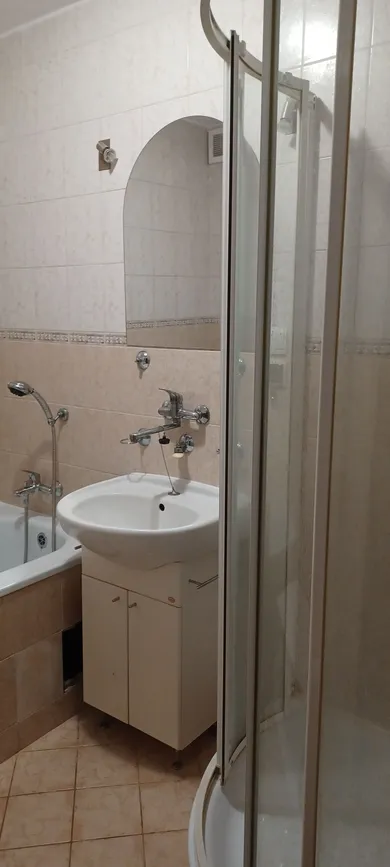 Na prenájom 4-izbový byt, 92 m², Banská Bystrica, Terézie Vansovej