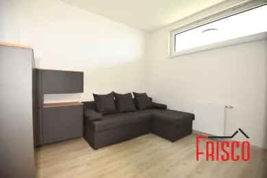 Na prenájom 3-izbový byt, 57 m², Trnava, Cukrovarská