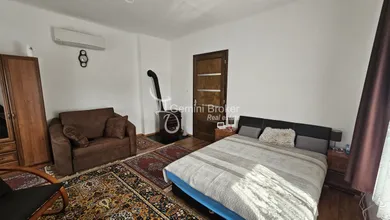 Na predaj 3-izbový dom, 200 m², -