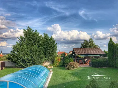 Na predaj 6-izbový dom, 132 m², Modra, Lúčna
