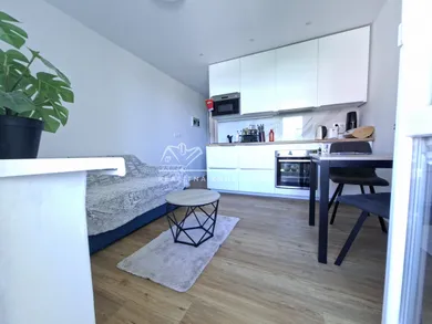 Na predaj 1-izbový byt, 39 m², Trnava, družstevná