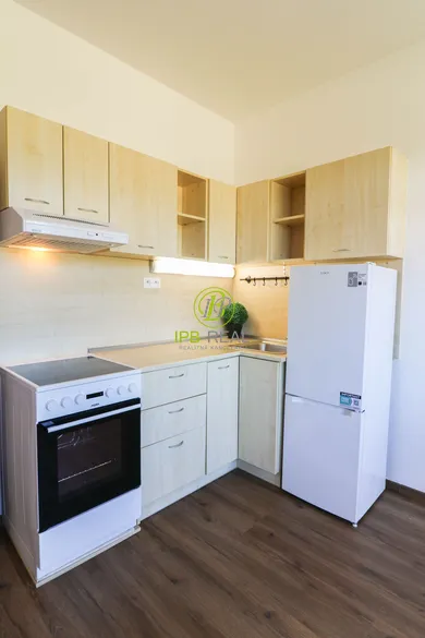 Na predaj 1-izbový byt, 27 m², Bratislava-Rača, Račianska