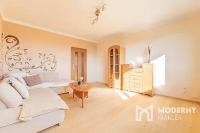 Na predaj 3-izbový byt, 65 m², Martin, Aurela Stodolu