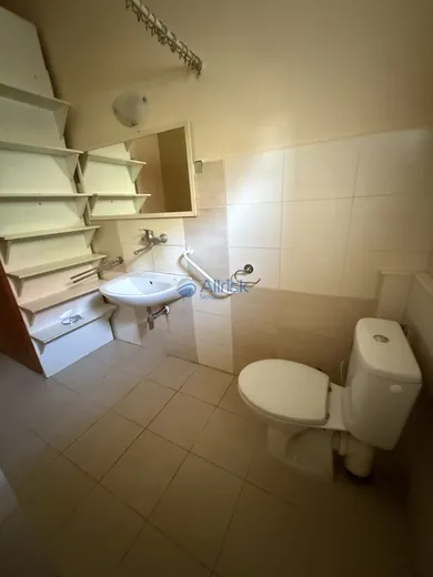 Na predaj 4-izbový dom, 180 m², Trnovec nad Váhom, Hlavná