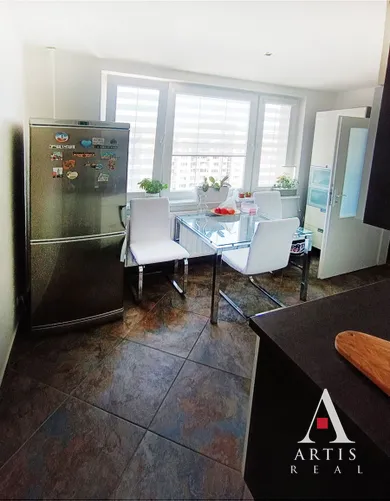 Na prenájom 2-izbový byt, 44 m², Košice-Juh, Palárikova