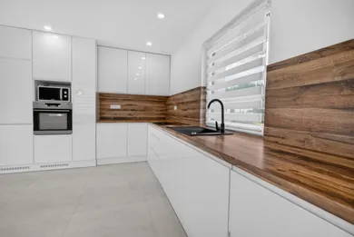 Na predaj 4-izbový dom, 40 m², Veselé