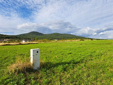 Na predaj pozemok v Štitáre · €83 000 · Pôvodný stav