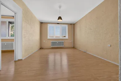 Mieszkania na sprzedaż, 2-pokojowe, Levice · €99 000