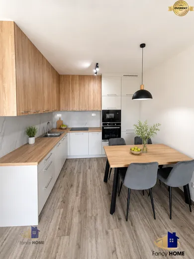 Mieszkania na wynajem, 2-pokojowe, Košice-Sever · €840