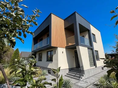 Na predaj 5-izbový dom, 65 m², Geča, Hlavná ulica