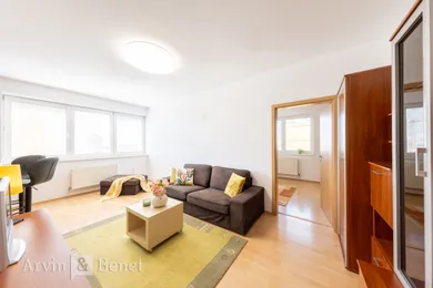 Mieszkania na wynajem, 2-pokojowe, Bratislava-Podunajské Biskupice · €530