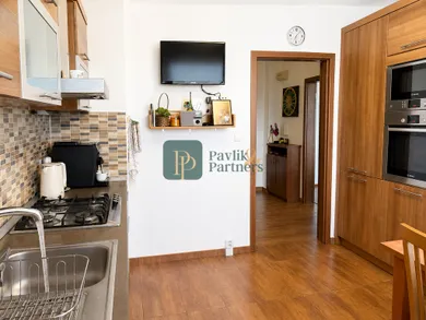 Na predaj 4-izbový byt, 103 m², Nitra, Akademická