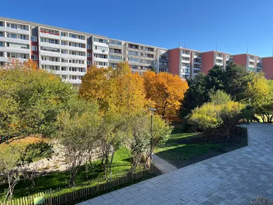 Na prenájom komerčné, 42 m², Bratislava-Dúbravka