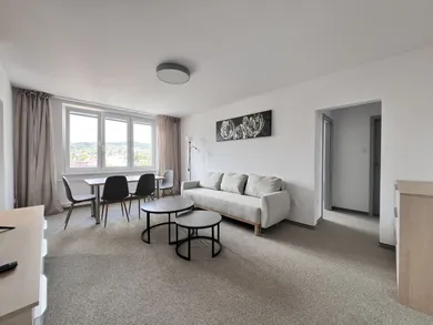 Na prenájom 4-izbový byt, 80 m², Košice-Sever, Watsonova