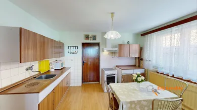 Na predaj 3-izbový dom, Šúrovce, Seredská