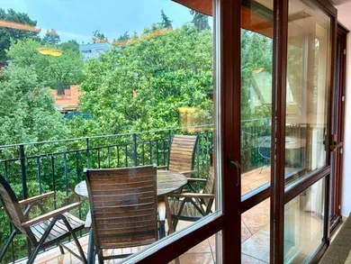 Квартири в оренду, 4-кімнатні, Bratislava-Staré Mesto · €1 900