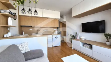 Na predaj 1-izbový byt, 22 m², Nitra, Dlhá