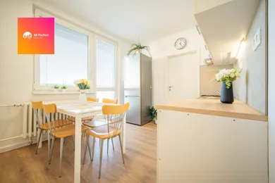 Kiadó lakások, 3-szobás, Sereď · €480