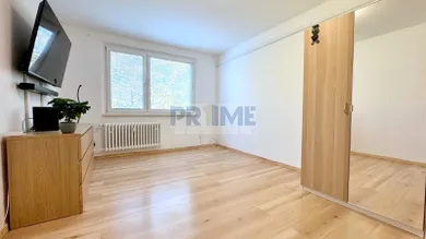 Byty na prenájom 1-izbový, Bratislava-Dúbravka · €550
