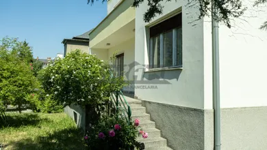 Na predaj dom, 309 m², Bratislava-Staré Mesto, Kubániho