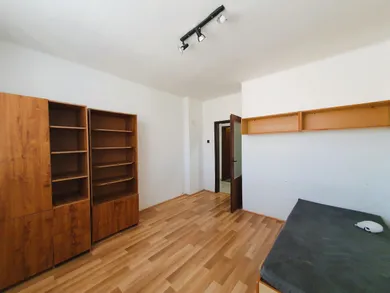 Na predaj 3-izbový byt, 67 m², Pezinok, Štúrova