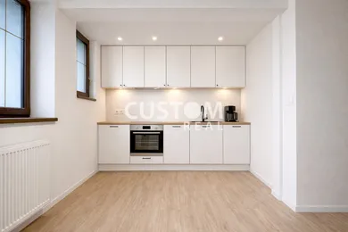 Na predaj 2-izbový byt, 52 m², Rajecké Teplice, Školská