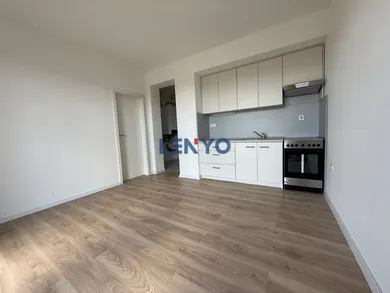 Na predaj 2-izbový byt, 35 m², Dlhá nad Váhom