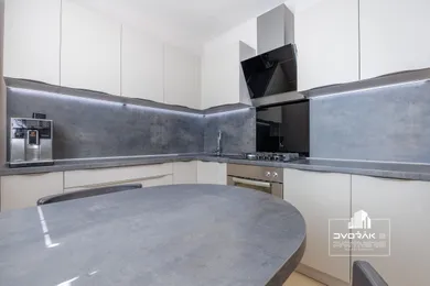 Na predaj 2-izbový byt, 50 m², Banská Bystrica, Mládežnícka 27