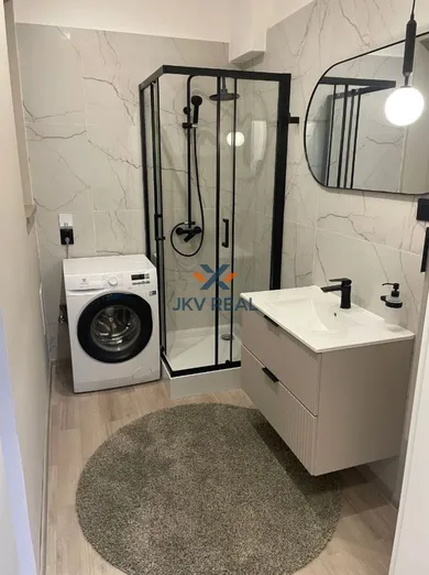 Na prenájom 2-izbový byt, 45 m², Košice-Staré Mesto, Baštová