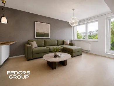 Na predaj 2-izbový byt, 62 m², Bratislava-Nové Mesto, Svätovavrinecká