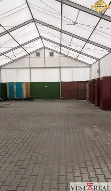 Na prenájom komerčné, 198 m², Dolná Streda