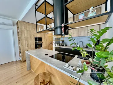 Mieszkania na sprzedaż, 3-pokojowe, Bratislava-Nové Mesto · €420 000