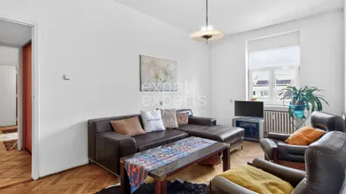 Byty na prenájom 4-izbový, Bratislava-Staré Mesto · €1 190