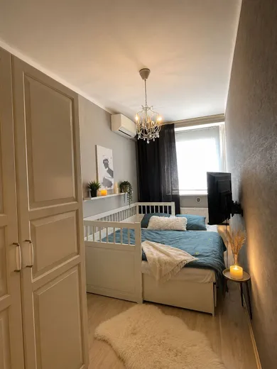 Na predaj 2-izbový byt, 51 m², Bratislava-Petržalka, Vavilovova