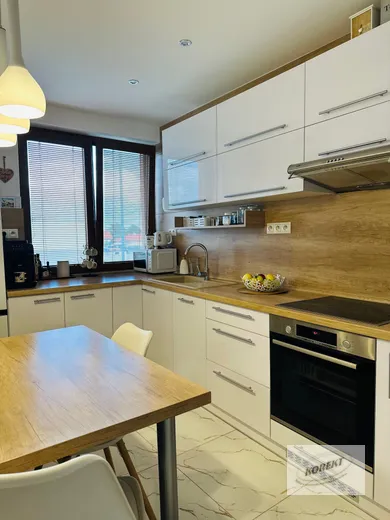 Na predaj 3-izbový byt, 60 m², Nové Zámky