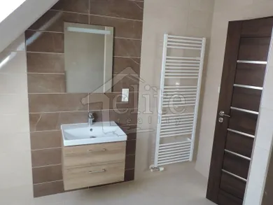 Na prenájom 3-izbový byt, 115 m², Považská Bystrica, Považská Teplá